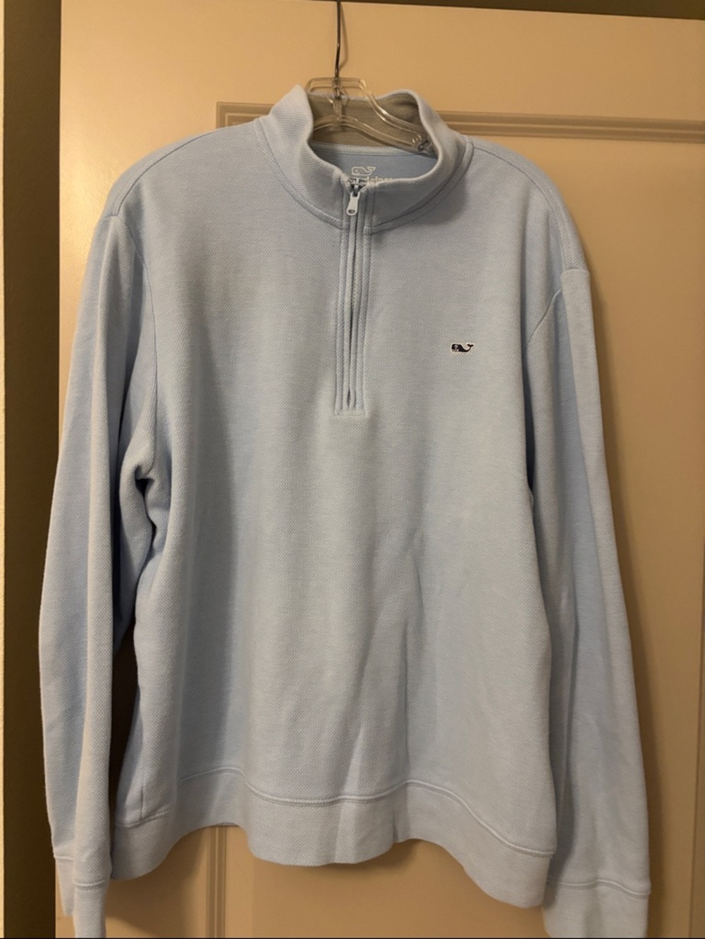 Men’s Blue Vineyard Vines 3/4 Zip Sweatshirt in size large